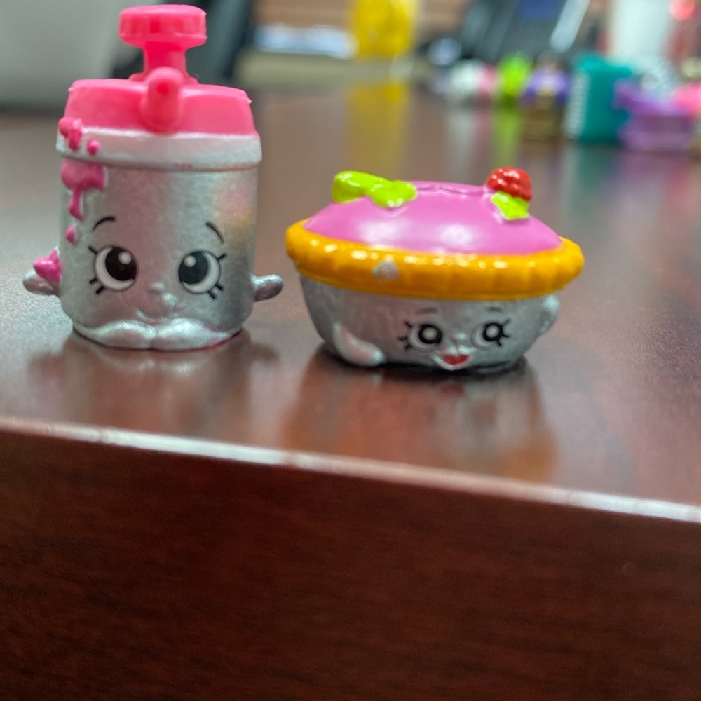 Two RARE Shopkins. Worth good money!!